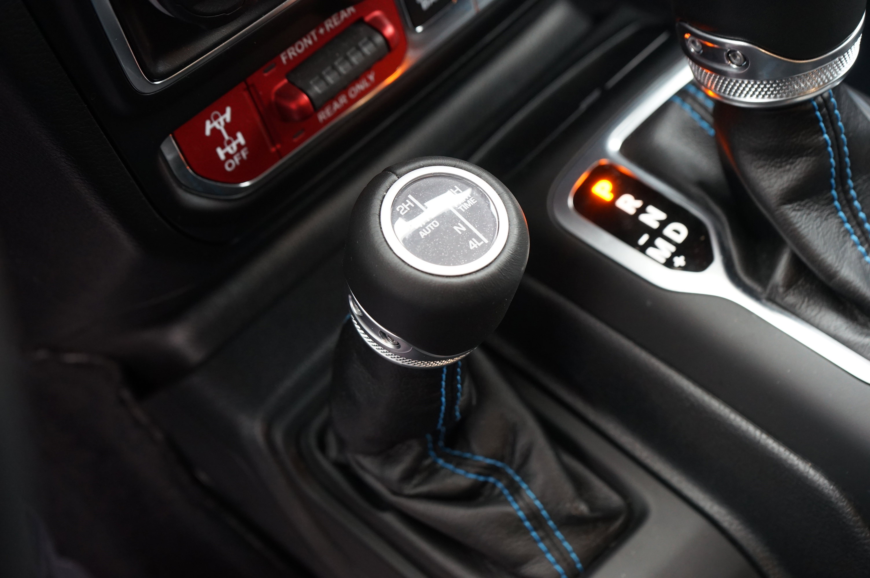Used 2023 Jeep Wrangler Unlimited Rubicon 4xe w/ Cold Weather Group AWD/4WD image 21