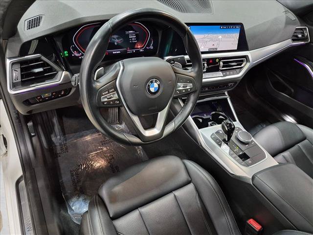 Used 2022 BMW 330i Sedan w/ Driving Assistance Package RWD image 10