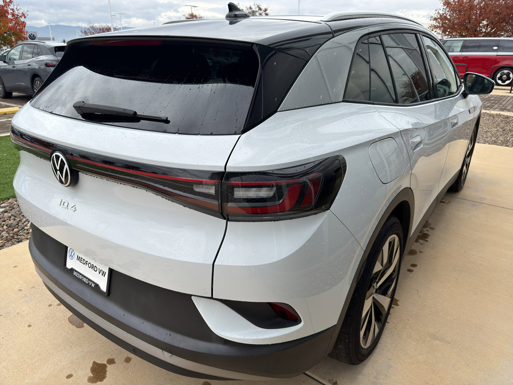 Used 2021 Volkswagen ID.4 Pro S w/ Gradient Package image 5