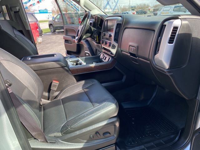 Used 2017 GMC Sierra 2500 SLT w/ Duramax Plus Package image 35