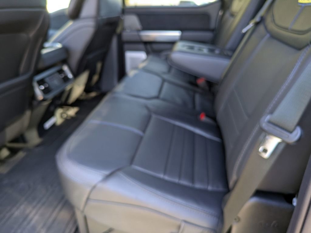 New 2025 Ford F250 Platinum image 29