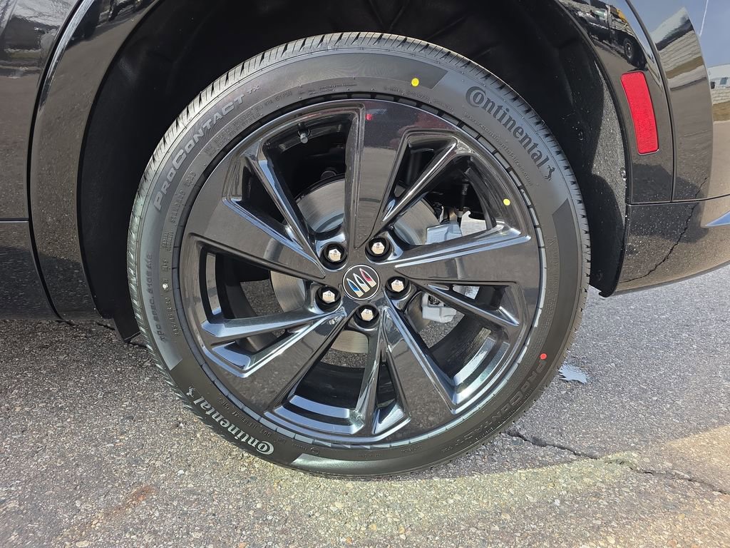 New 2026 Buick Envision Sport Touring AWD/4WD image 34