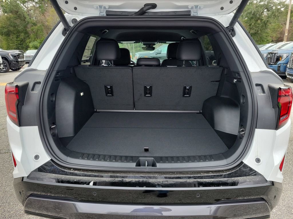 New 2026 GMC Terrain AT4 w/ Convenience Package III image 10