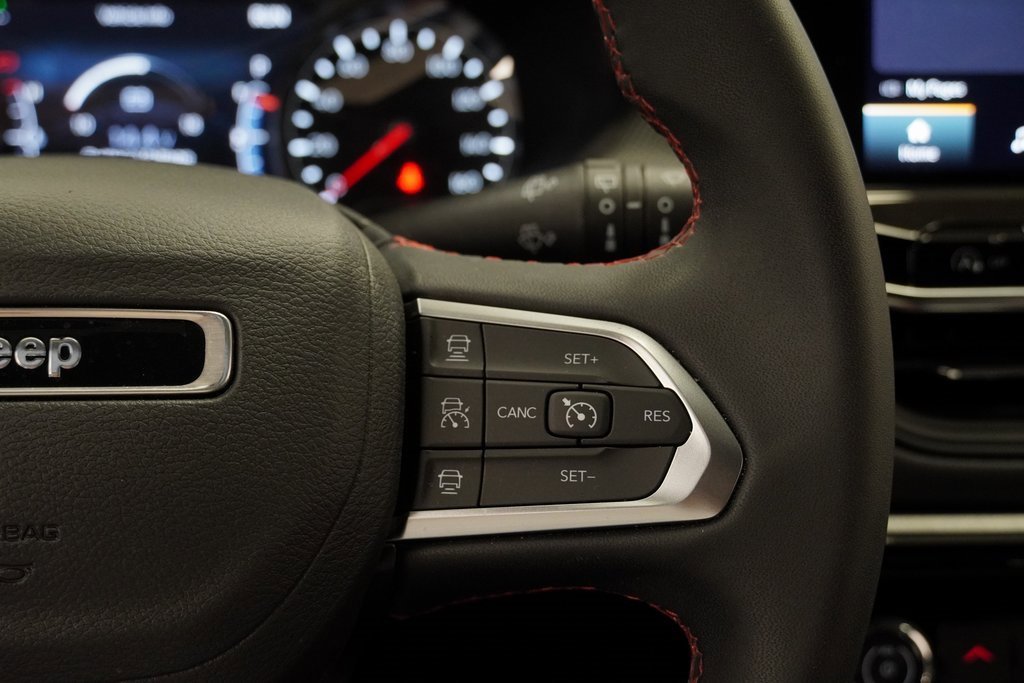 Certified 2024 Jeep Compass Trailhawk image 40