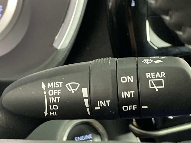 Used 2024 Toyota Highlander XLE AWD/4WD image 20