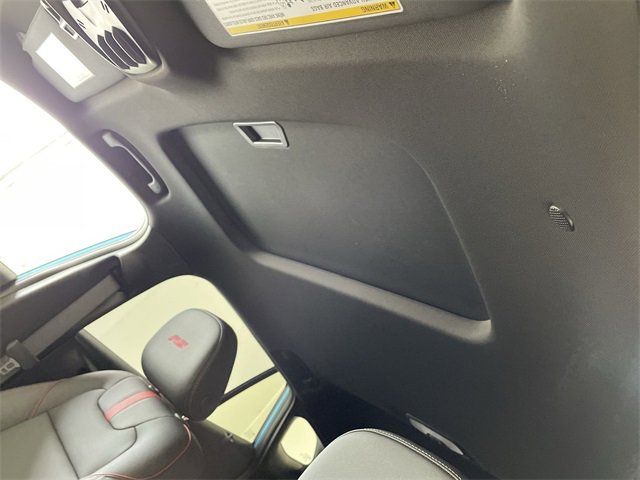 New 2025 Chevrolet Trax RS w/ Sunroof Package image 22