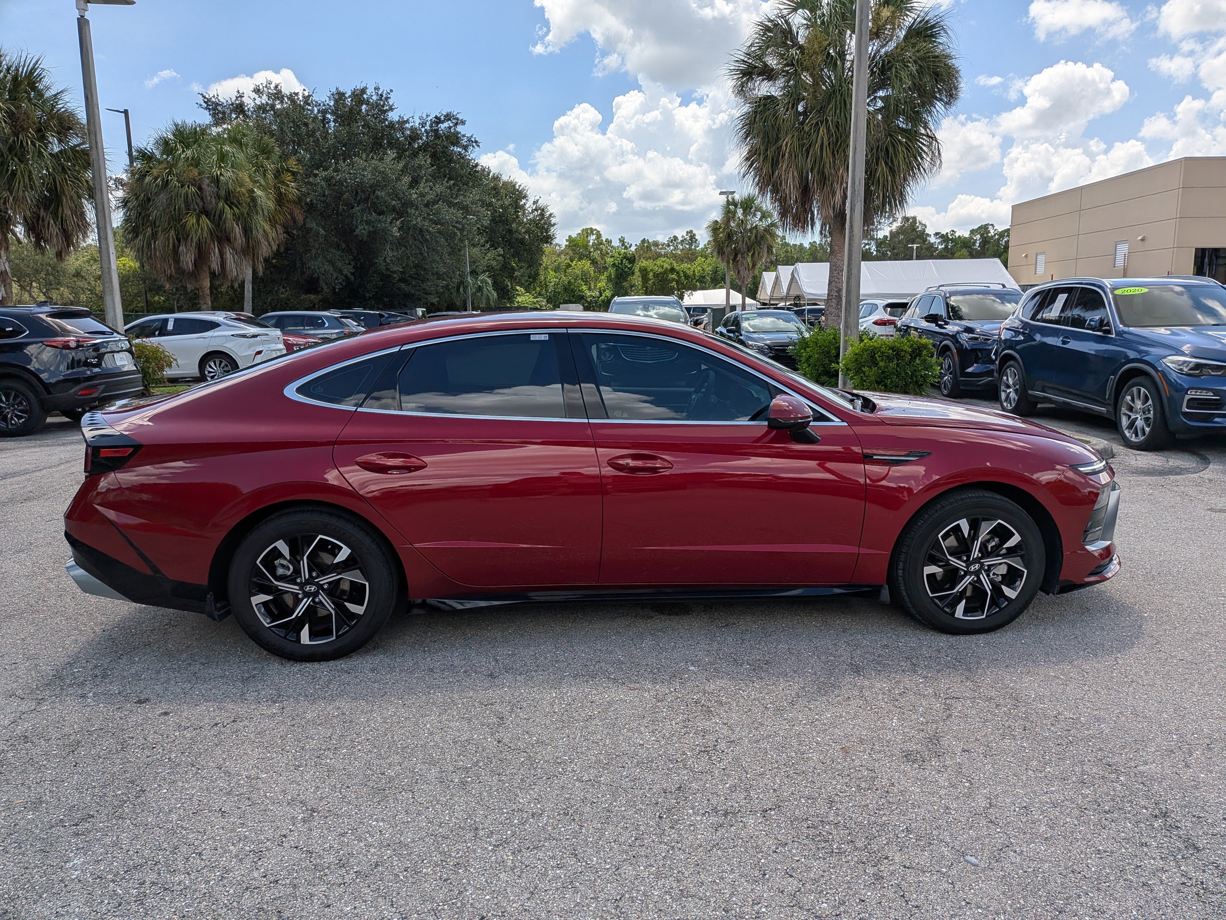 Used 2024 Hyundai Sonata SEL FWD image 3