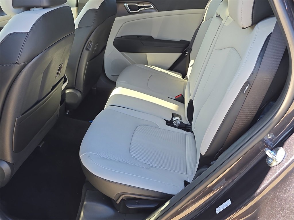 New 2026 Kia Sportage EX image 16
