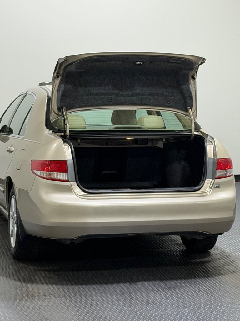 Used 2003 Honda Accord EX image 12