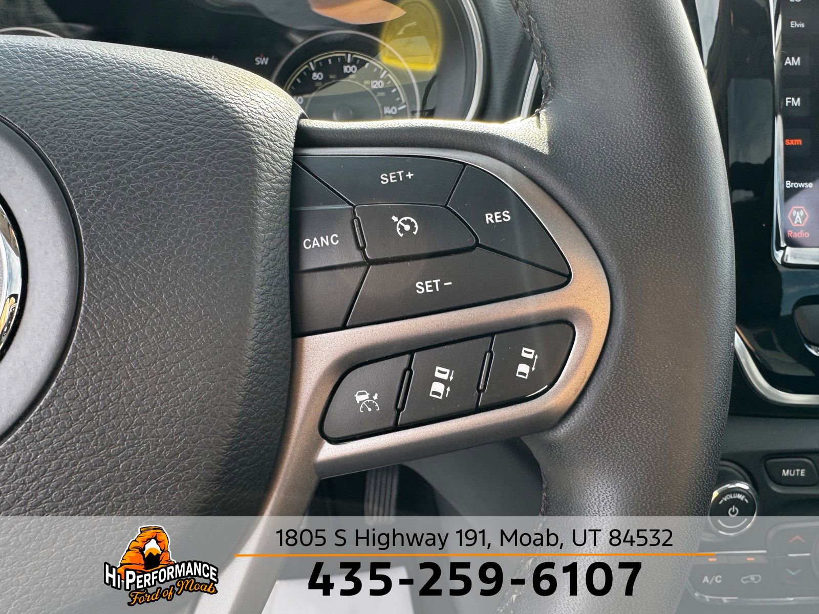 Used 2022 Jeep Cherokee Limited image 22
