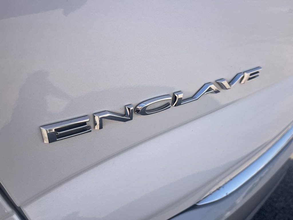 Used 2020 Buick Enclave Essence FWD image 4