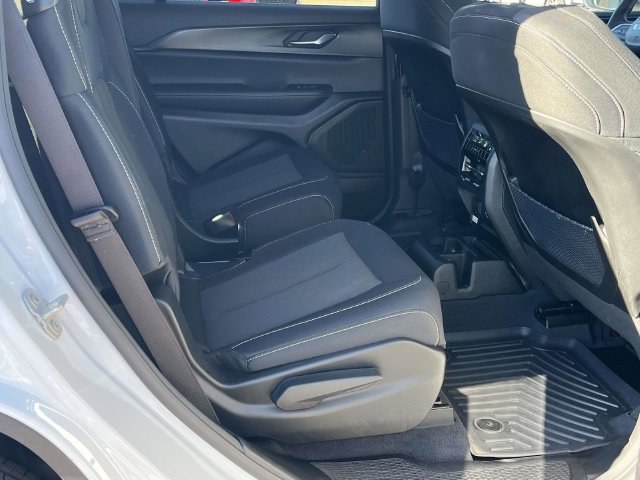 Used 2023 Jeep Grand Cherokee L Laredo w/ Luxury Tech Group I AWD/4WD image 23