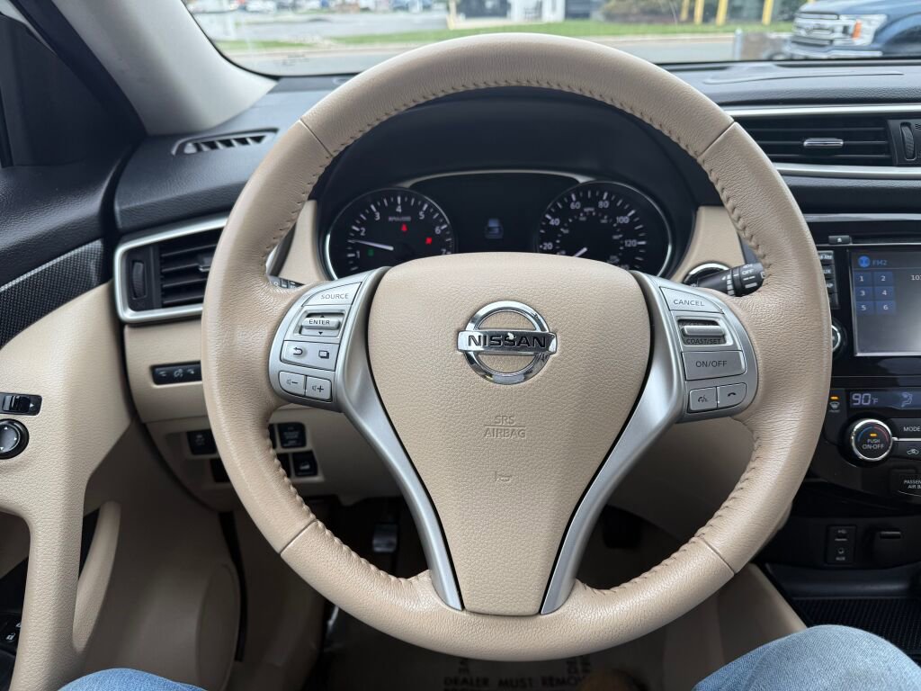 Used 2014 Nissan Rogue SL image 11