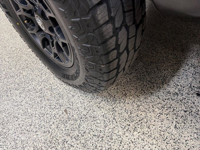 Used 2022 Toyota Tacoma SR5 w/ Technology Package image 75