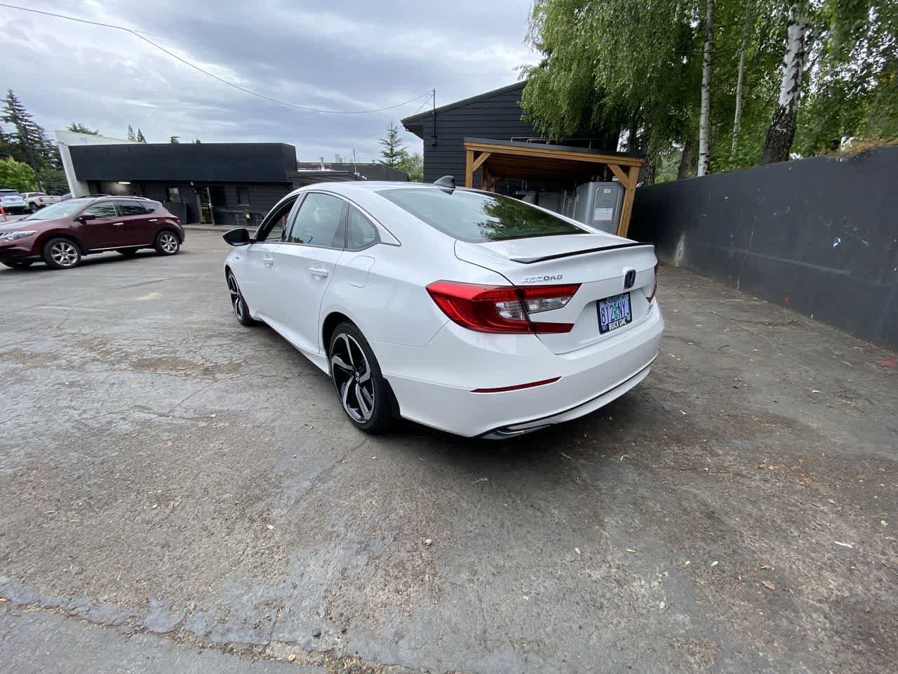 Used 2022 Honda Accord Sport image 4