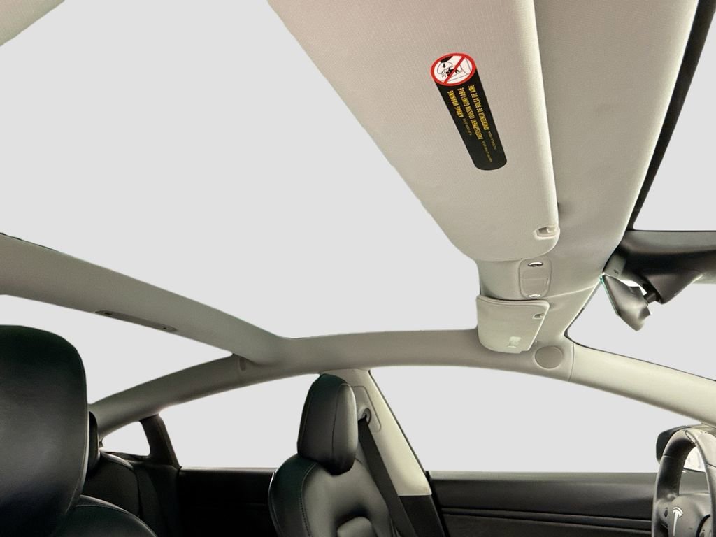Used 2020 Tesla Model 3 Performance AWD/4WD image 17
