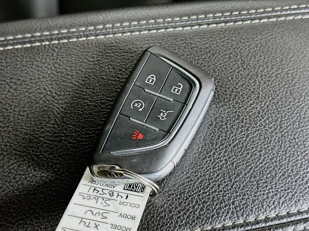 Used 2024 Cadillac XT4 Premium Luxury FWD image 38