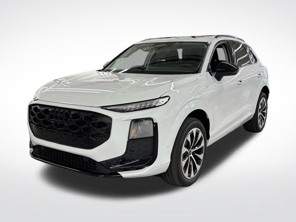 New 2026 Audi Q3 quattro 2.0T