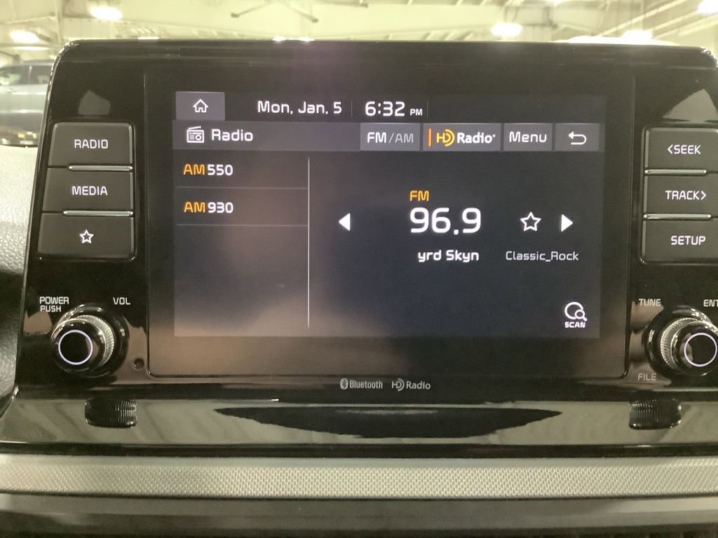 Certified 2023 Kia Seltos LX image 17