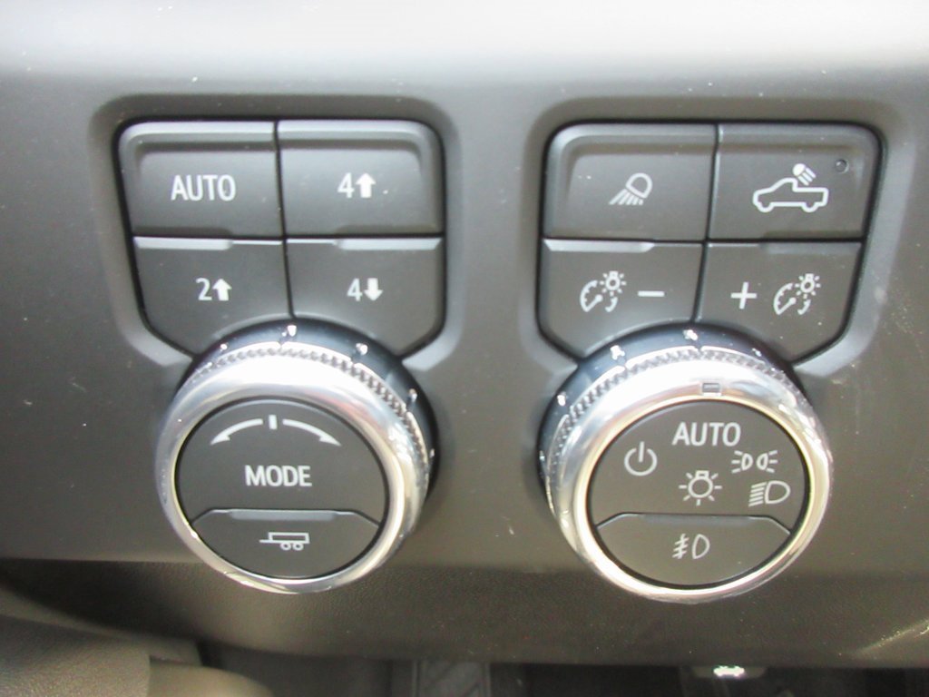 New 2026 GMC Sierra 1500 AT4 w/ AT4 Premium Package image 18