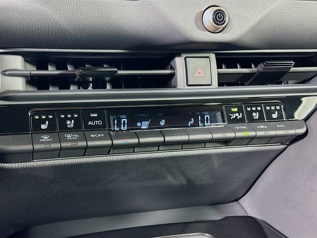 Used 2024 Toyota Crown Limited image 15