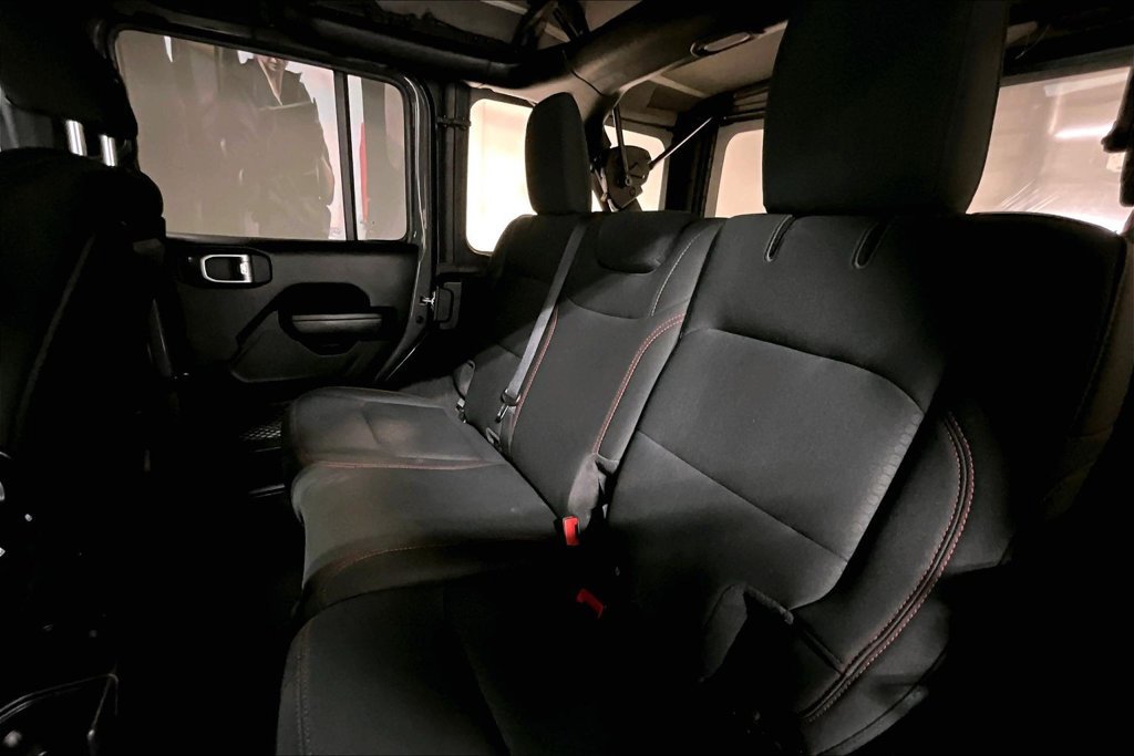 Used 2021 Jeep Wrangler Unlimited Rubicon AWD/4WD image 33