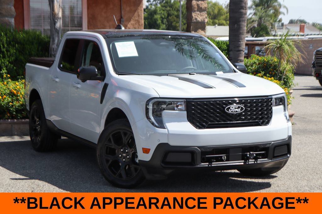 Used 2025 Ford Maverick Lariat w/ Black Appearance Package AWD/4WD image 2
