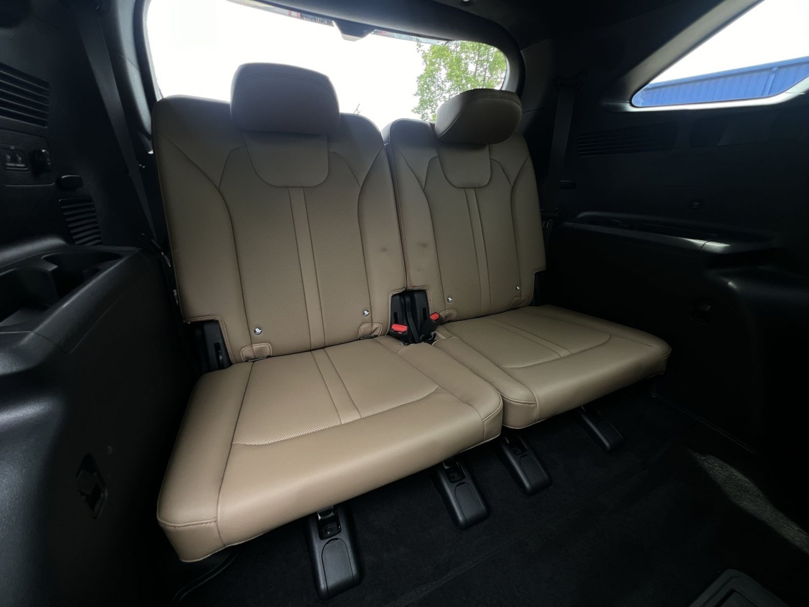 Used 2026 Kia Sorento SX Prestige w/ Olive Brown Leather Package AWD/4WD image 37
