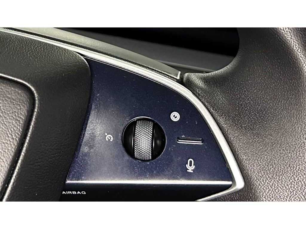 Used 2026 Tesla Model Y Long Range image 26