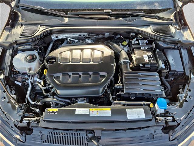 Used 2023 Volkswagen GTI 40th Anniversary Edition FWD image 23