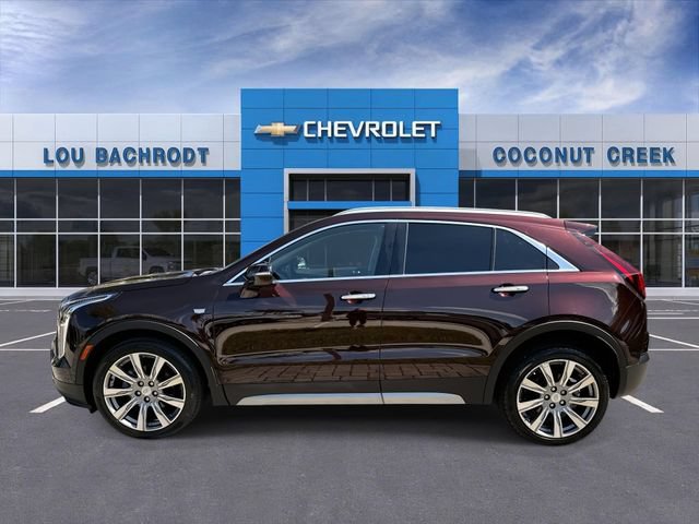 Used 2021 Cadillac XT4 Premium Luxury w/ Driver Awareness Package FWD image 5