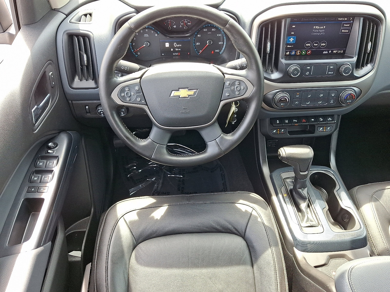 Used 2021 Chevrolet Colorado Z71 w/ Safety Package AWD/4WD image 12