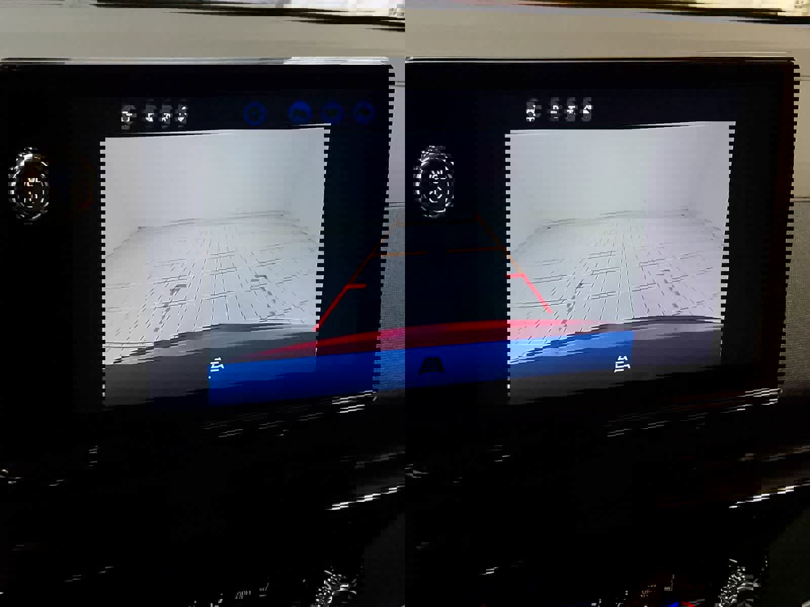 Used 2024 Honda Prologue EX image 3