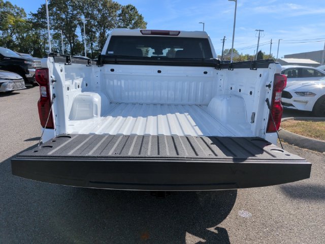 Used 2025 Chevrolet Silverado 1500 W/T w/ WT Value Package AWD/4WD image 29