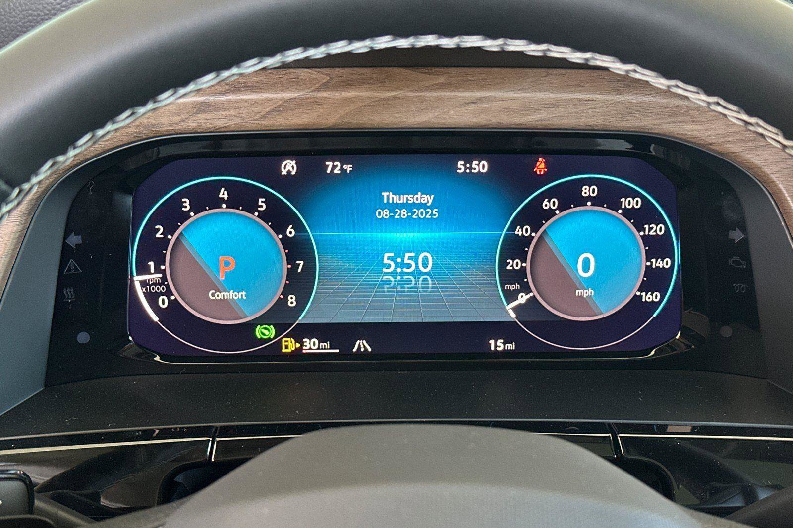 New 2026 Volkswagen Atlas SE w/ Panoramic Sunroof Package image 24