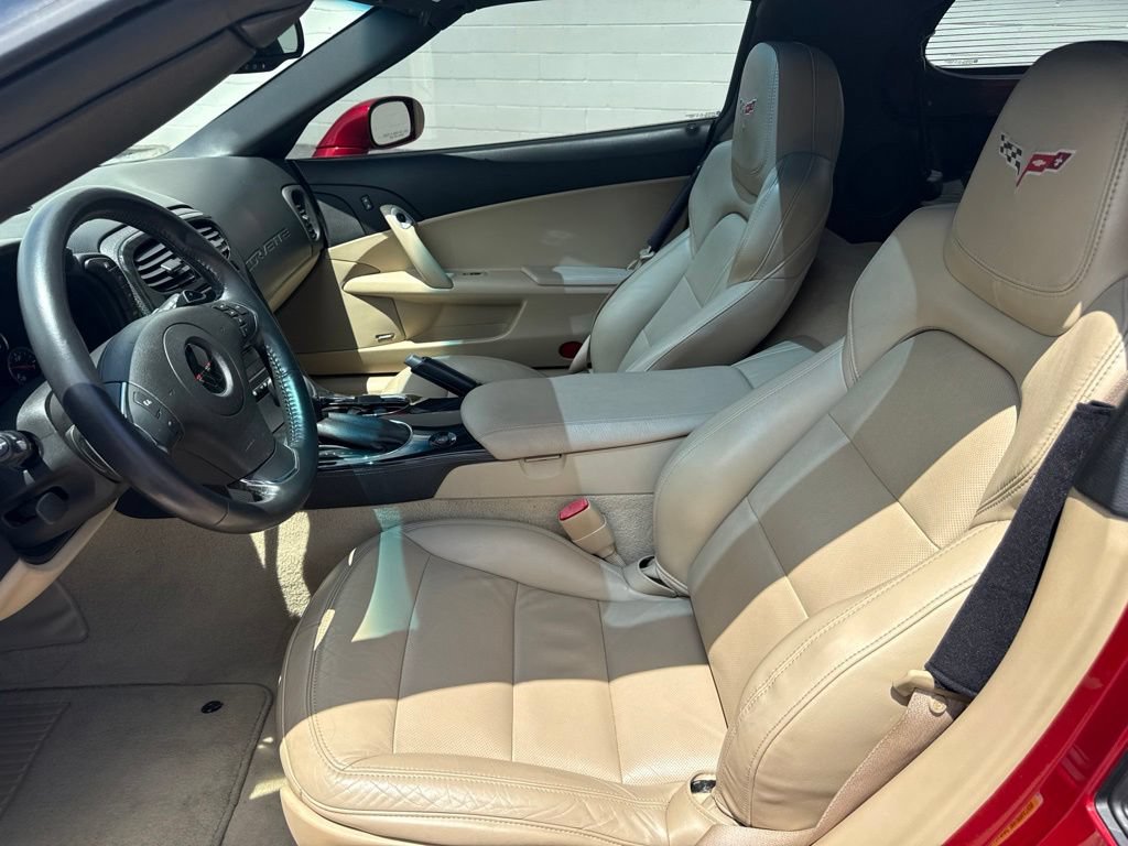 Used 2012 Chevrolet Corvette Grand Sport w/ 3LT Preferred Equipment Group RWD image 17