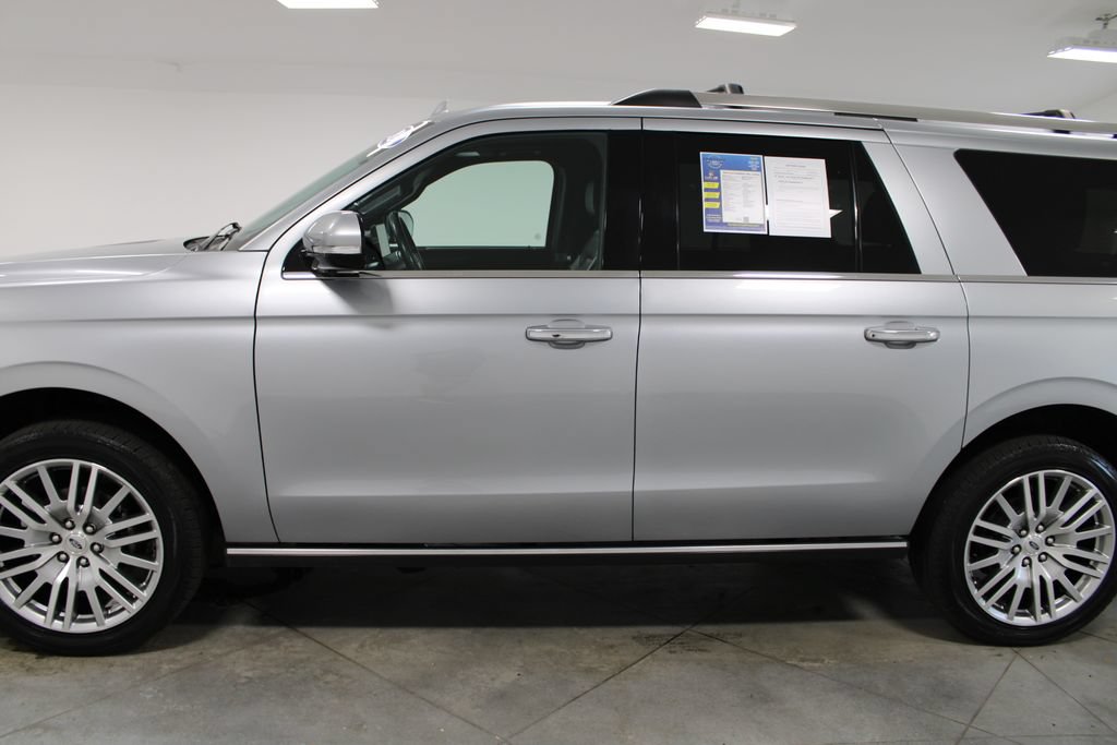 Used 2024 Ford Expedition Max Limited AWD/4WD image 6