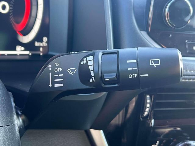 Used 2022 Nissan Rogue Platinum w/ Head-Up Display Package image 25