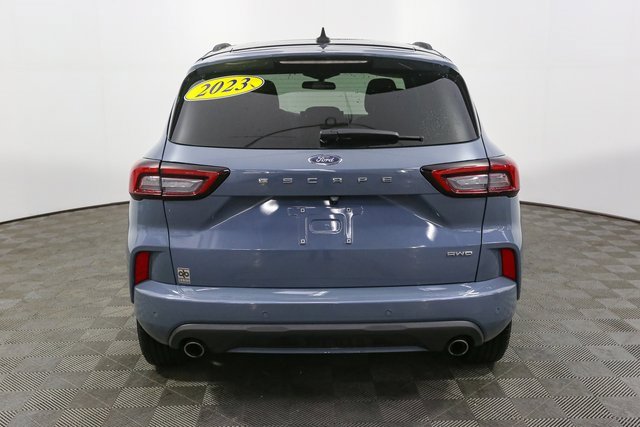 Used 2023 Ford Escape ST-Line w/ Tech Pack #1 image 9