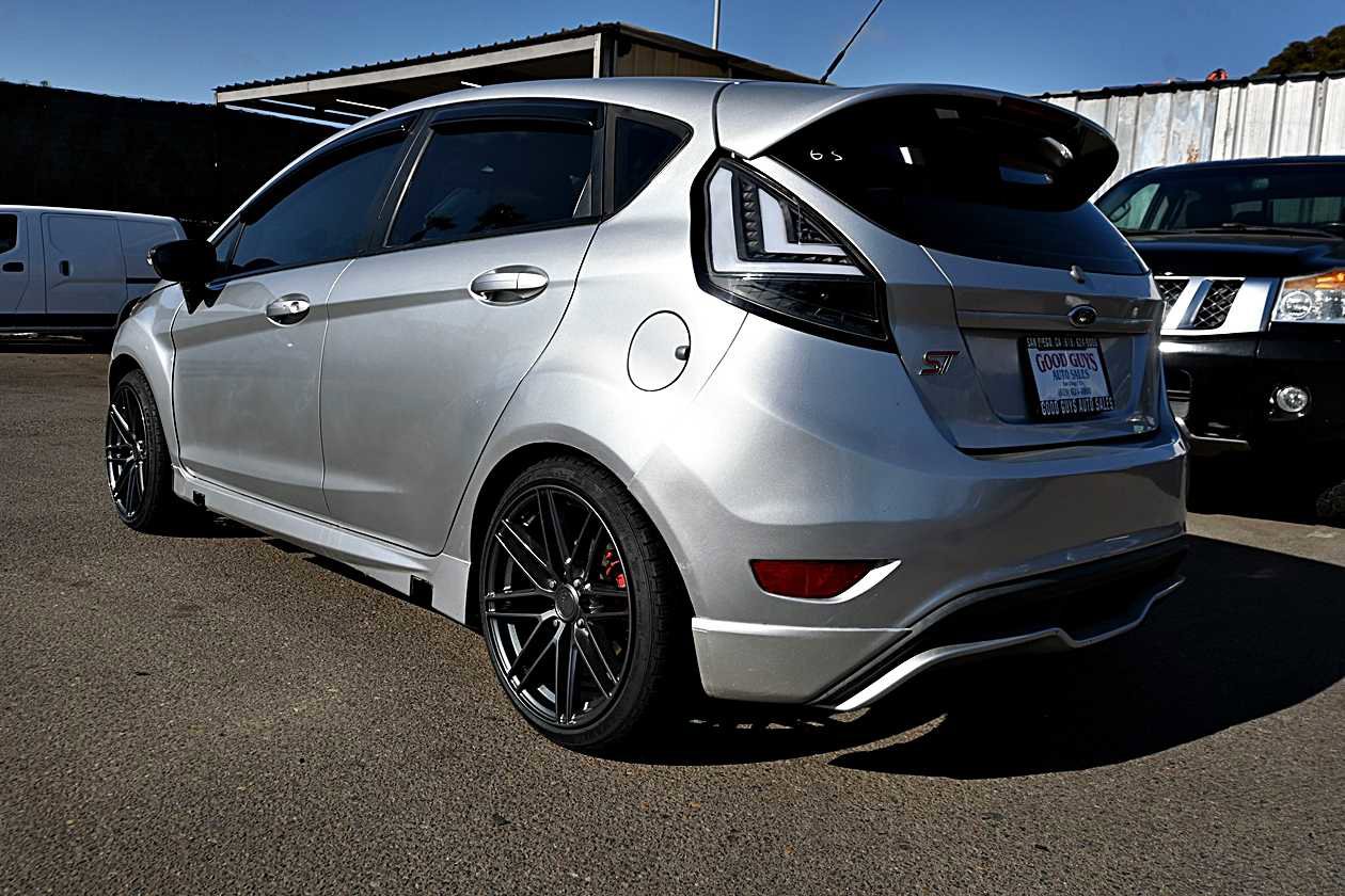 Used 2014 Ford Fiesta ST w/ ST Recaro Package image 5