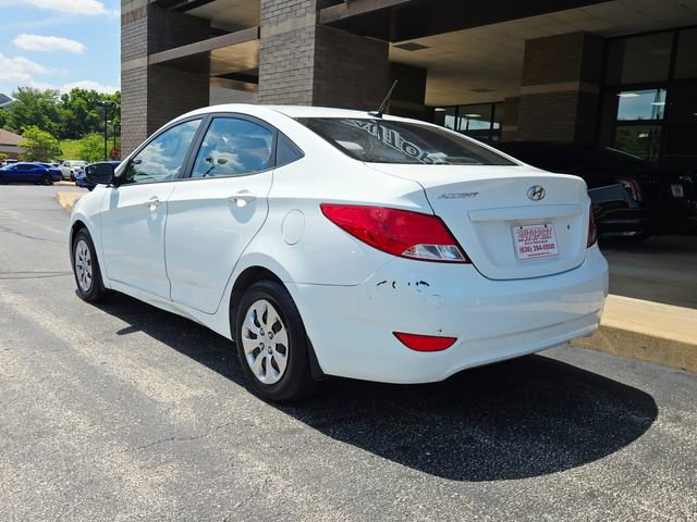 Used 2015 Hyundai Accent GLS FWD image 8