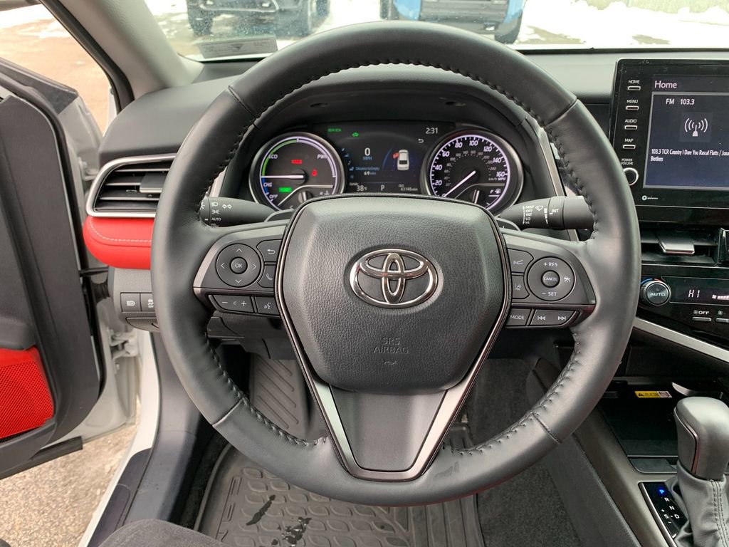 Used 2024 Toyota Camry XSE image 28