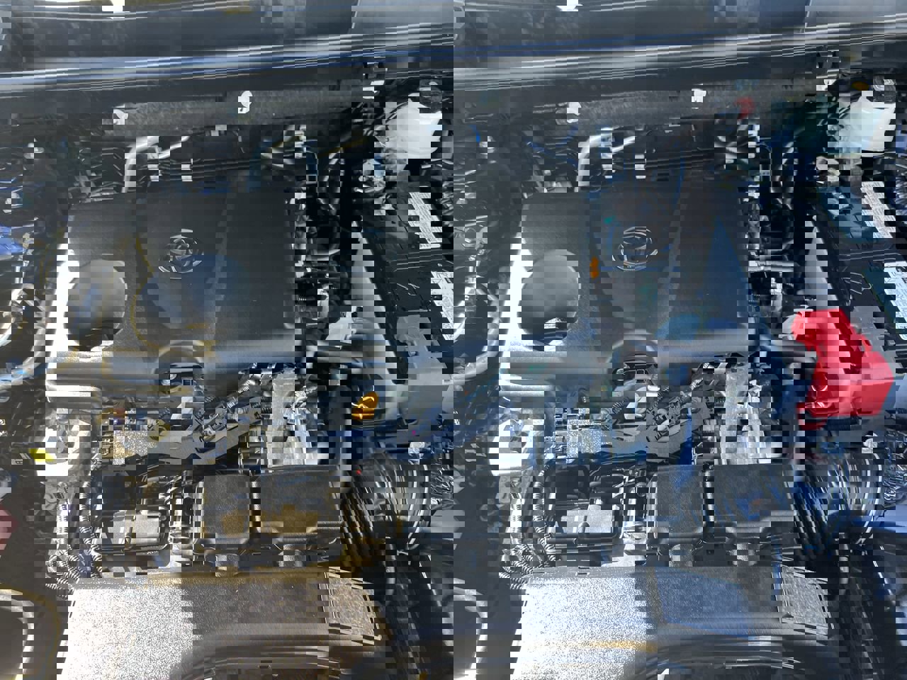 Used 2021 Toyota RAV4 XLE Premium image 35