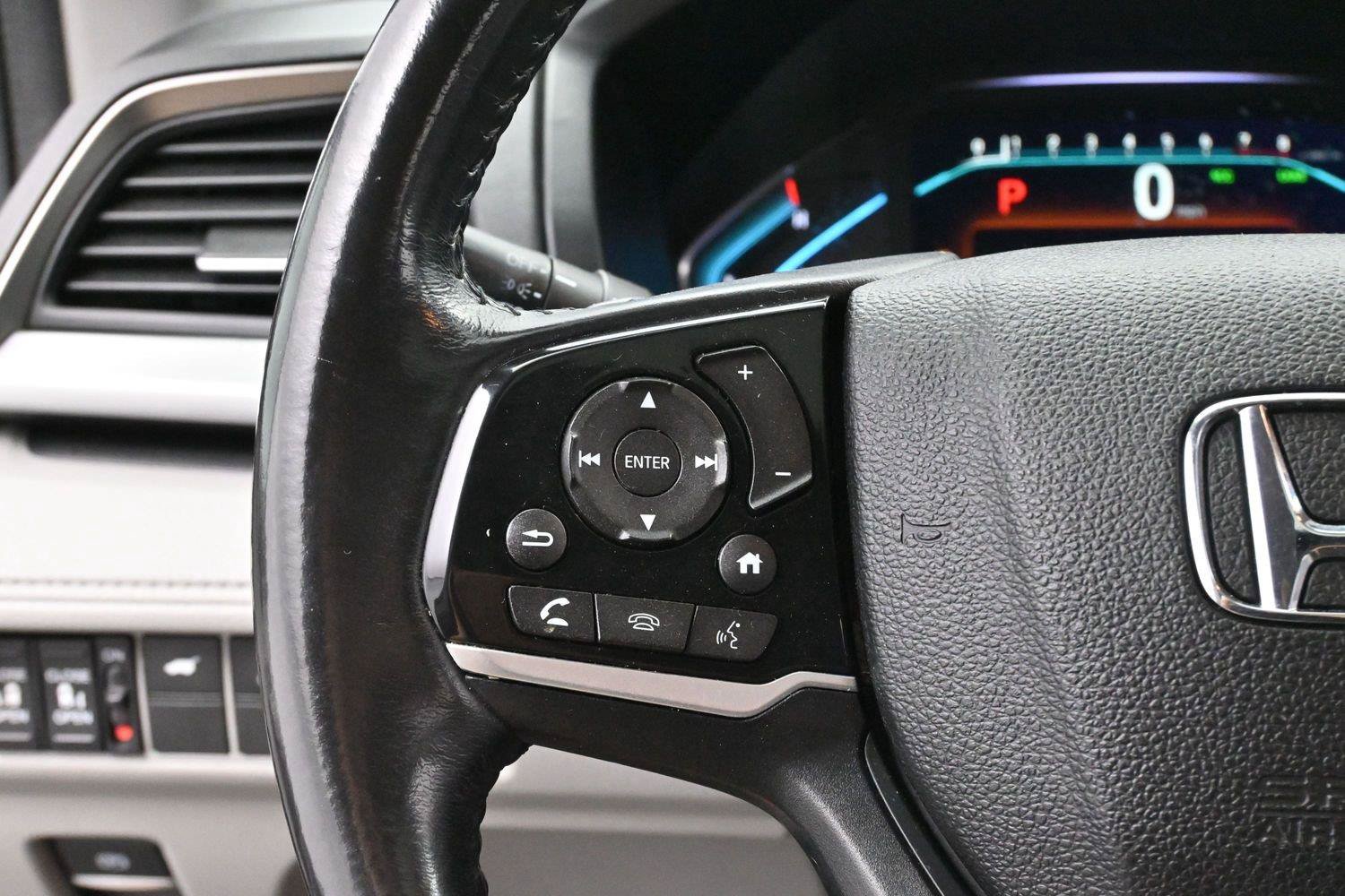Used 2018 Honda Odyssey EX-L image 17