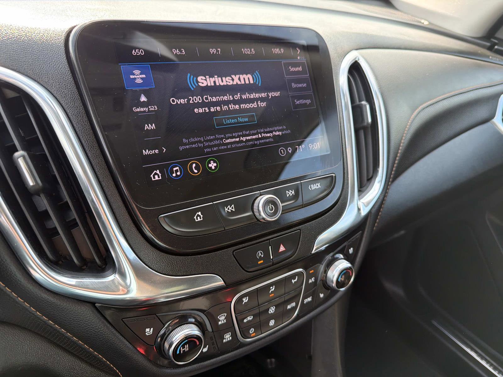 Certified 2022 Chevrolet Equinox Premier FWD image 17