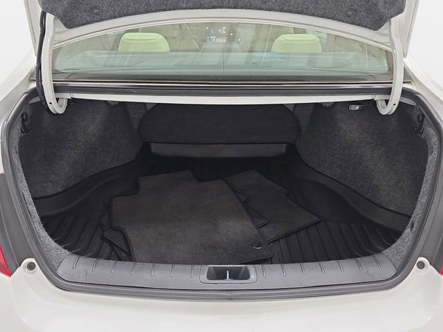 Used 2017 Honda Accord EX-L image 31