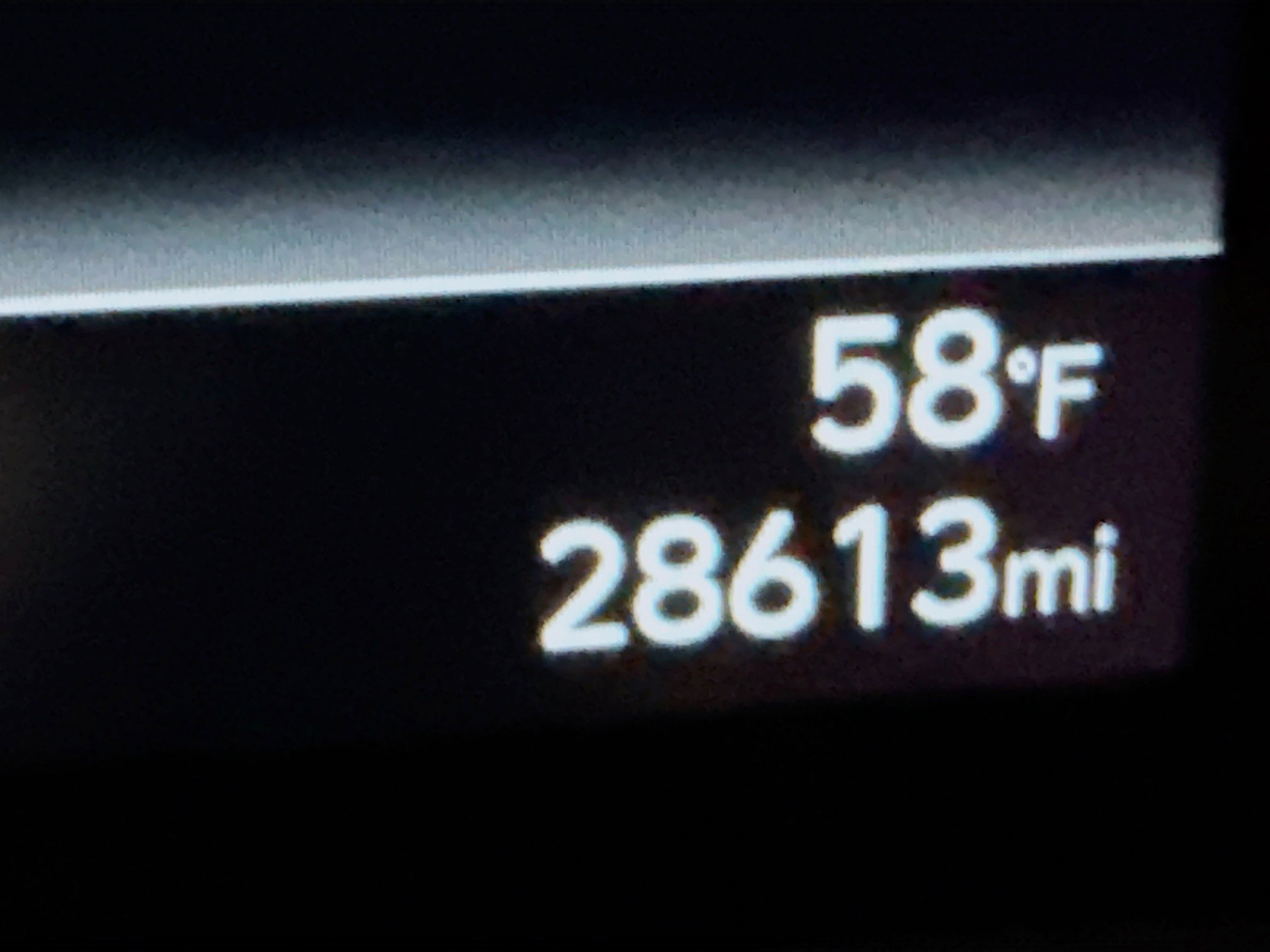 Used 2024 Hyundai Venue Limited image 19