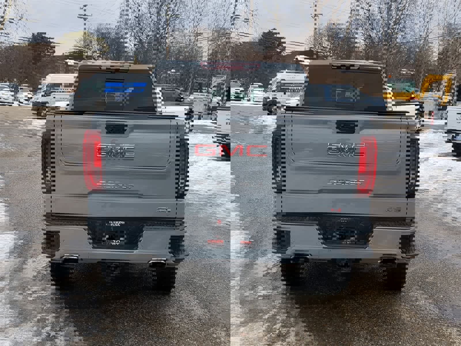 Used 2024 GMC Sierra 1500 AT4 w/ Technology Package image 13