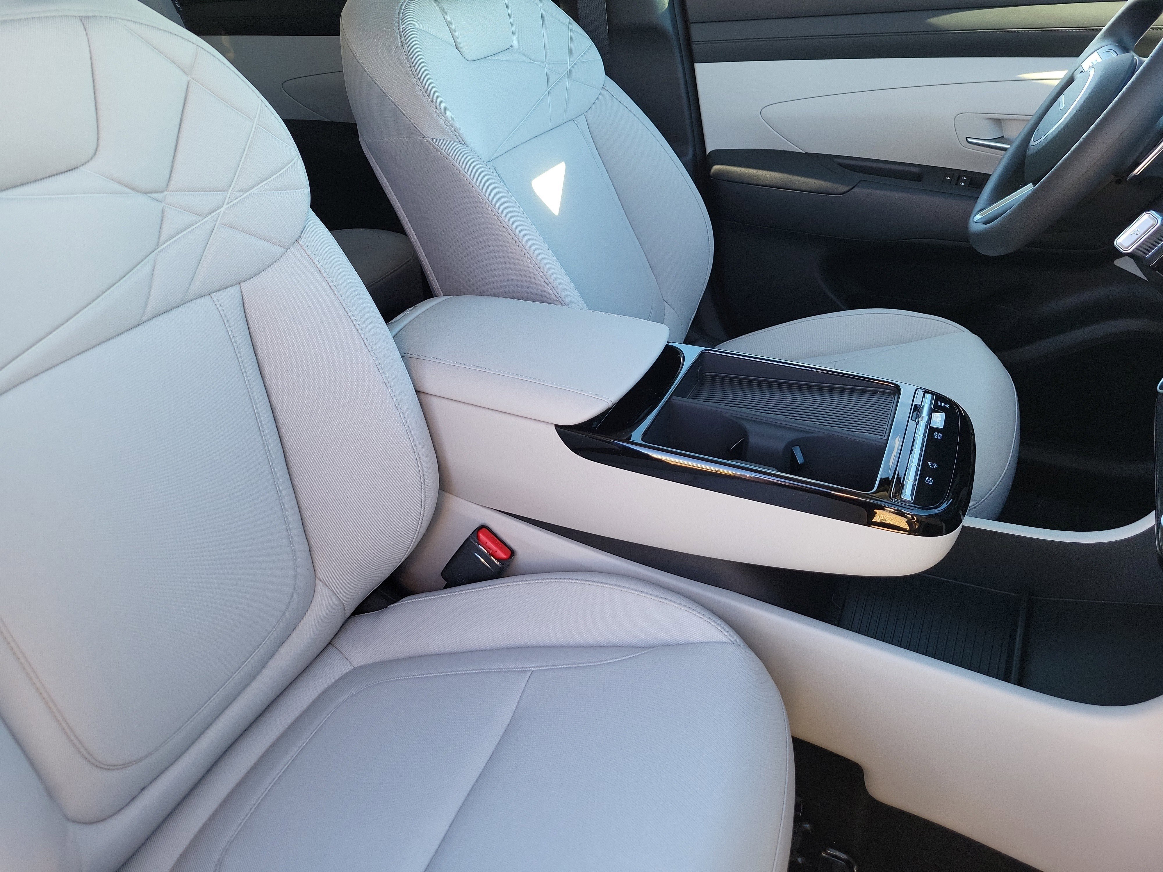 New 2026 Hyundai Tucson SEL image 12