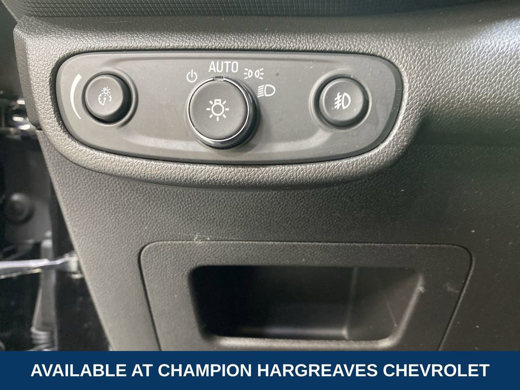 Certified 2022 Chevrolet TrailBlazer RS w/ Technology Package AWD/4WD image 23